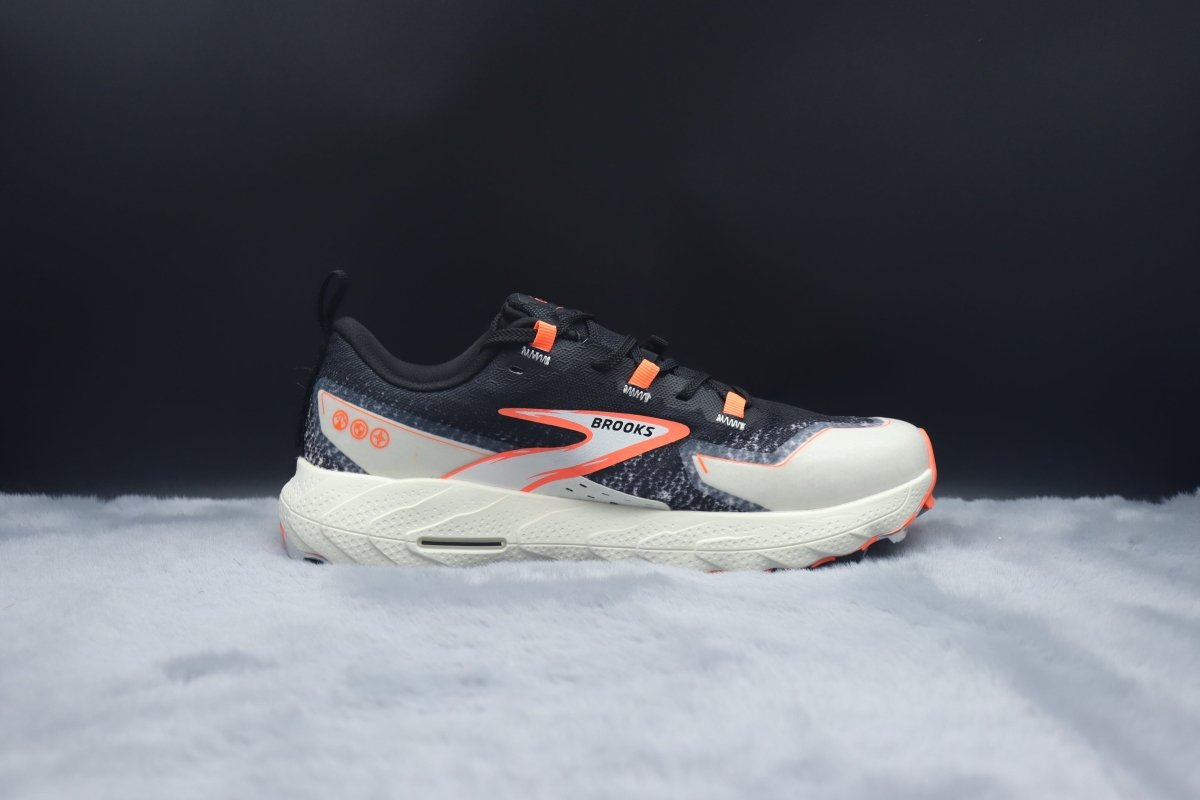 BRKS Cascadia 18 – Neon Ember - Essencials