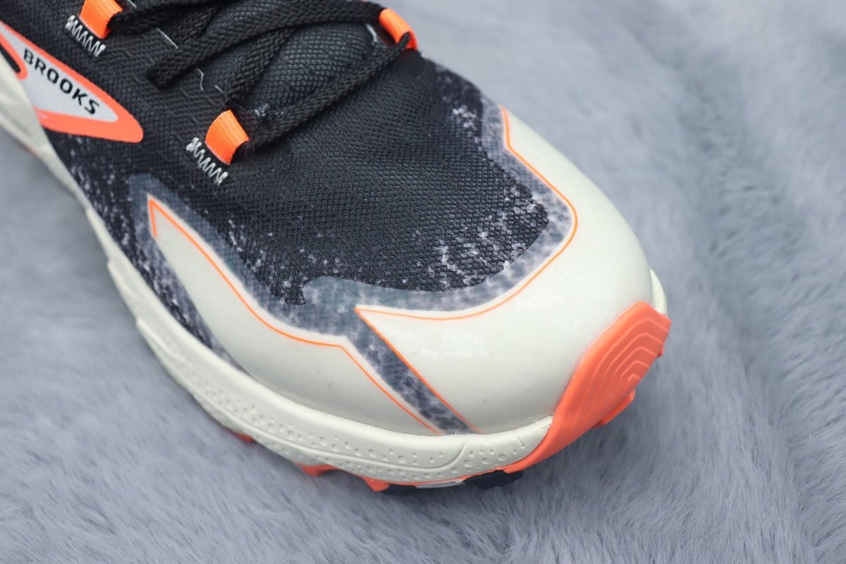 BRKS Cascadia 18 – Neon Ember - Essencials