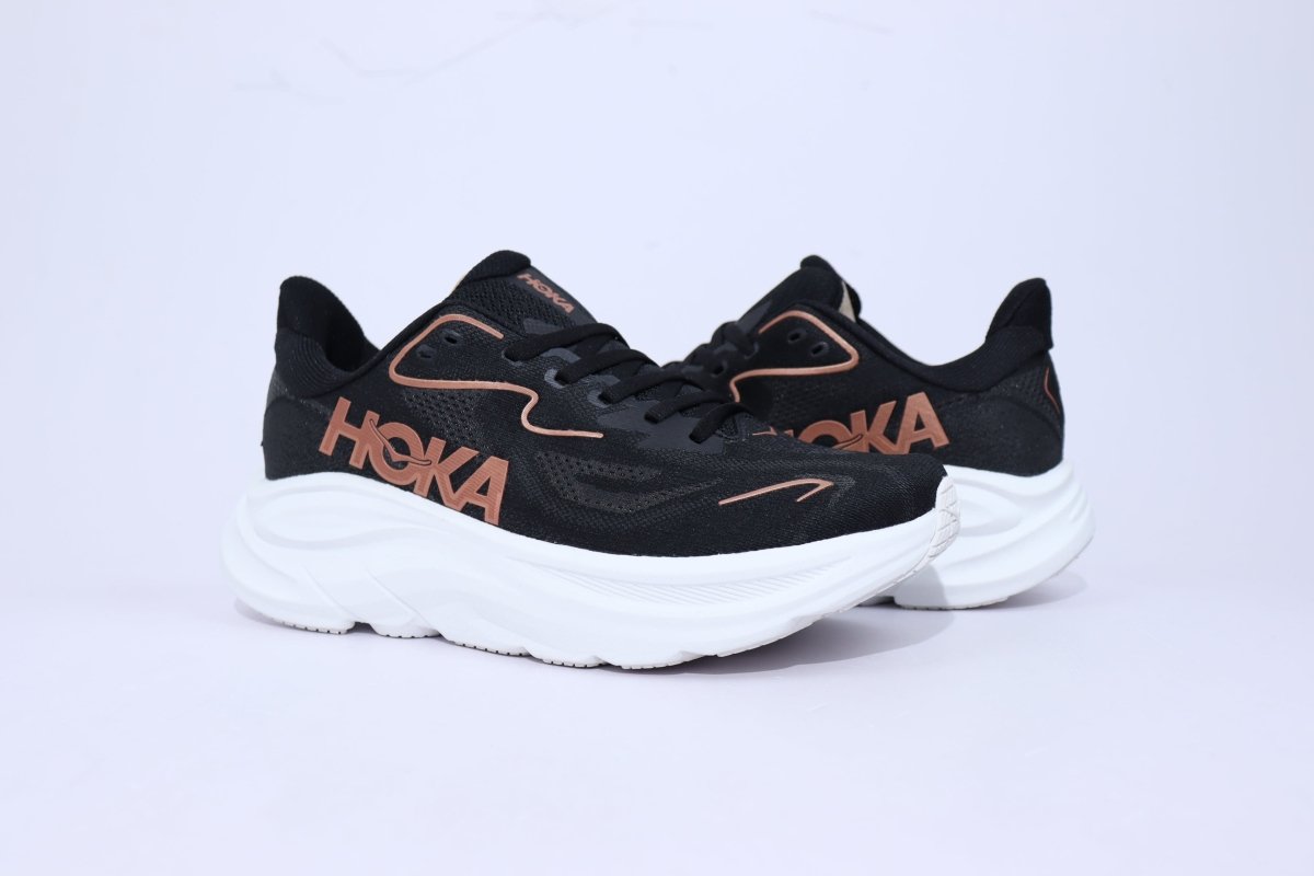 Clifton 10 - HK Unisex Sneakers - Black Copper - Essencials