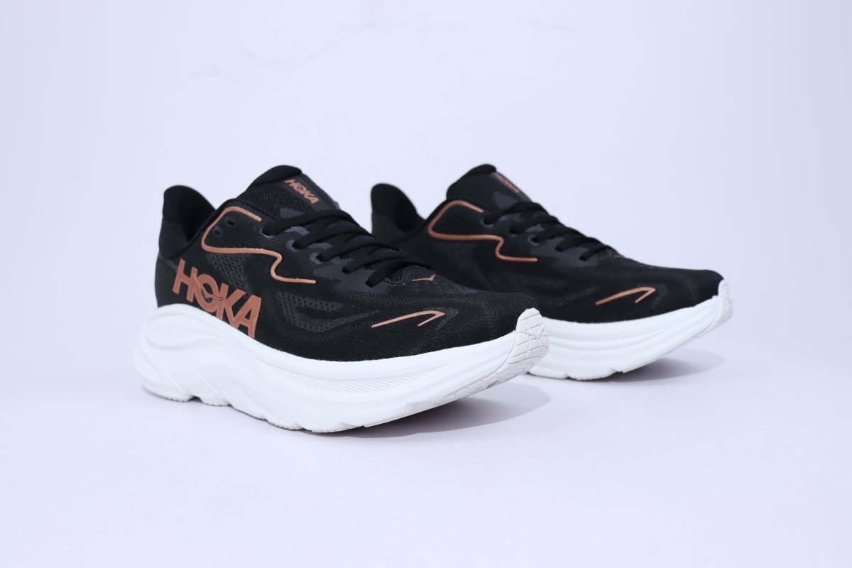 Clifton 10 - HK Unisex Sneakers - Black Copper - Essencials